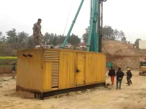 紫阳如何判断水冷式机油散热器密封件是否需要更换？
